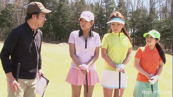 Asian teen girls plays golf nude Film baru terbaik