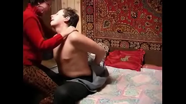 Russian mature and boy having some fun alone Film baru terbaik