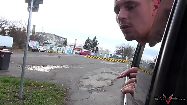 新しい映画Takevan Crazy homeless teenager fucked extremly raw in driving carベスト