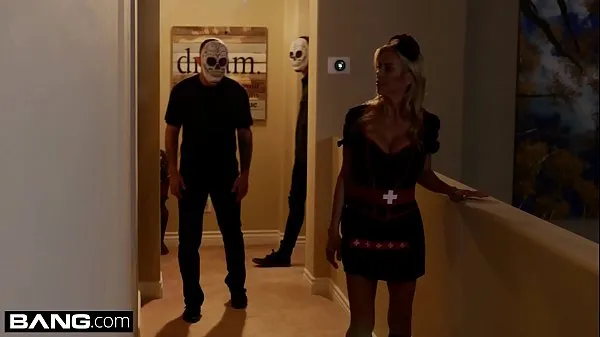 Najlepsze BANG Confessions - Alexis Fawx gives her stepson a Halloween Treat nowe filmy