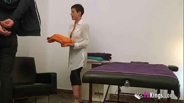 My name's Lisa, 37yo masseuse, and I will film myself fucking a patient Phim mới hay nhất