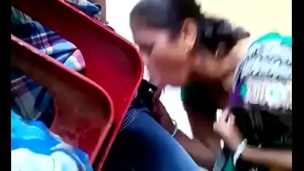 Najboljši Indian step mom sucking his cock caught in hidden camera novi filmi