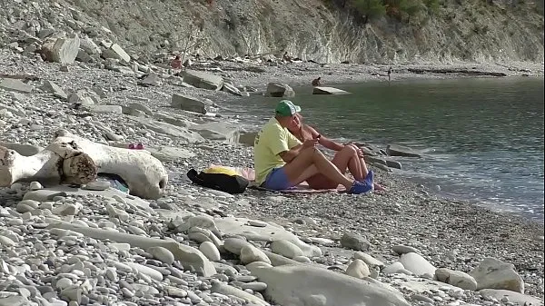 Bästa Travel blogger met a nudist girl. Public blowjob on the beach in Bulgaria. RoleplaysCouples nya filmer