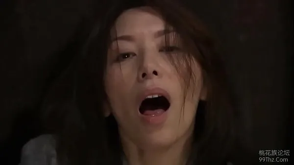 Best Japanese wife masturbating when catching two strangers new Movies