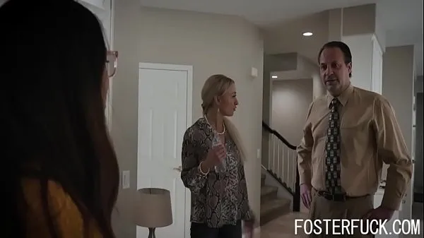 En iyi Foster Teen Wants Cock Too- FOSTER FAMILY yeni Film