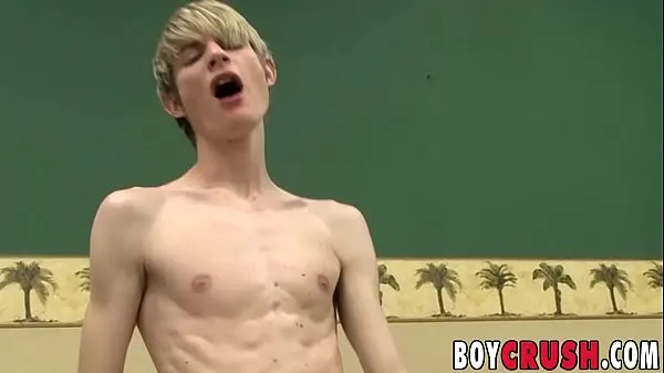 सर्वश्रेष्ठ Gay teen is dominated as his asshole is pounded doggy style नई फ़िल्में