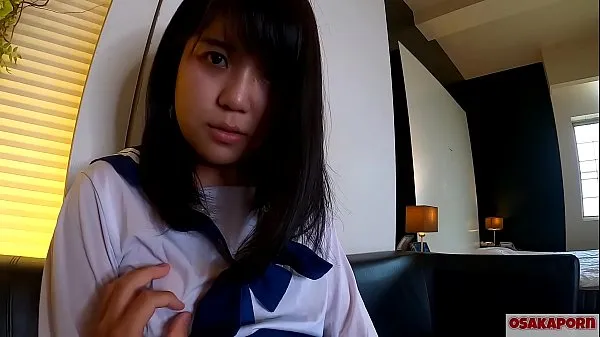 Bedste 18 years old teen Japanese with small tits gets orgasm with finger bang and sex toy. Amateur Asian with costume cosplay talks about her fuck experience. Mao 6 OSAKAPORN nye film