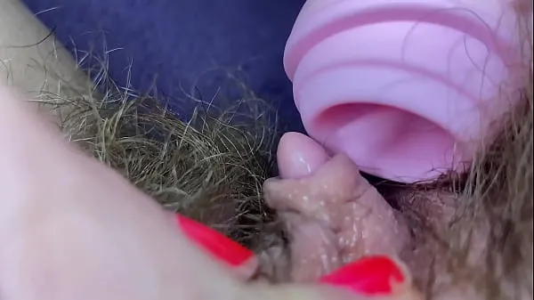 En iyi Testing Pussy licking clit licker toy big clitoris hairy pussy in extreme closeup masturbation yeni Film