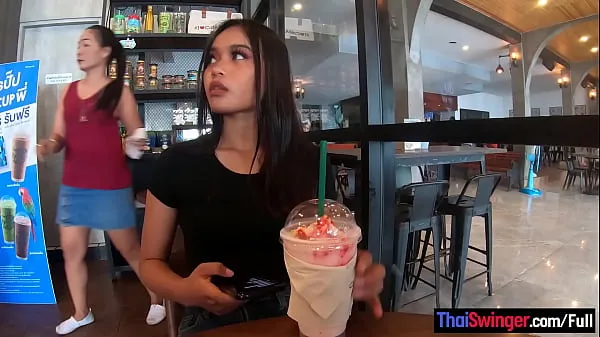 최고의 Starbucks coffee date with gorgeous big ass Asian teen girlfriend 새 영화