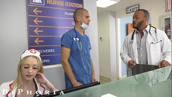 BiPhoria - Nurse Catches Doctors Fucking Then Joins In Filem baharu terbaik