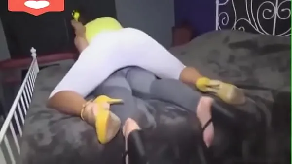 Bästa Lesbian ass humping in leggings nya filmer