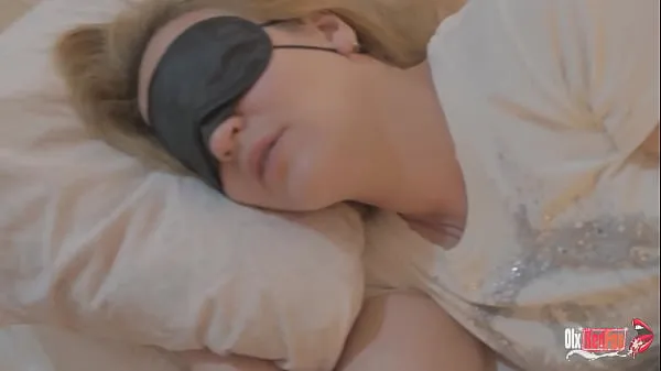 Najboljši Waking Up, she found a Cock in her Mouth. Powerful Facial novi filmi