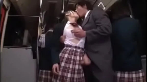 Melhores Stranger seduz e fode colegial no ônibus 2 novos filmes