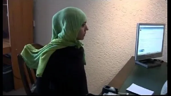 Moroccan slut Jamila tried lesbian sex with dutch girl(Arabic subtitle Filem baharu terbaik