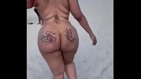 최고의 Black chick with big ass on nude beach 새 영화