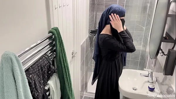 Best I caught gorgeous arab girl in niqab mastutbating in the bathroom new Movies