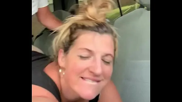 Amateur milf pawg fucks stranger in walmart parking lot in public with big ass and tan lines homemade couple Phim mới hay nhất