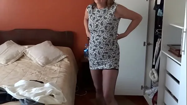 Nejlepší nové filmy (I love showing off in erotic lingerie in front of my stepson's friends so they jerk off and cum in front of me)